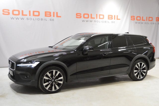Volvo V60 Cross Country 2021 – bild 2
