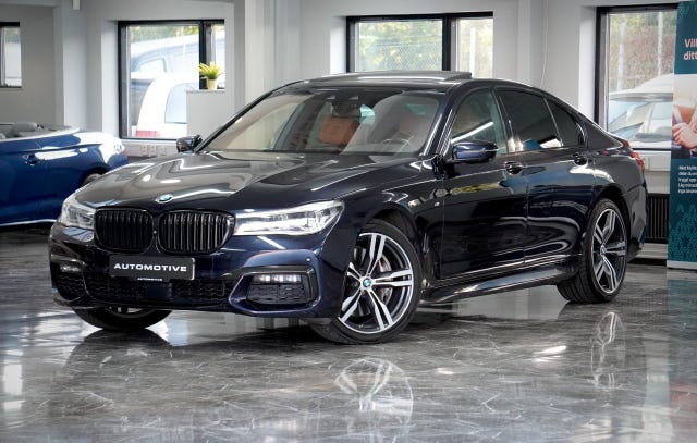BMW 750i 2016