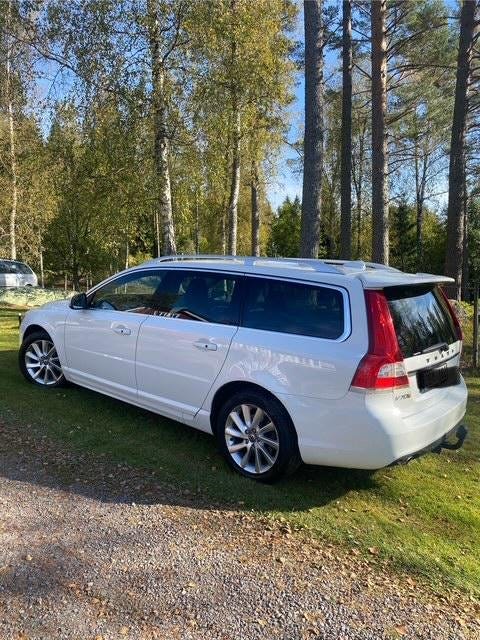 Volvo V70 2014