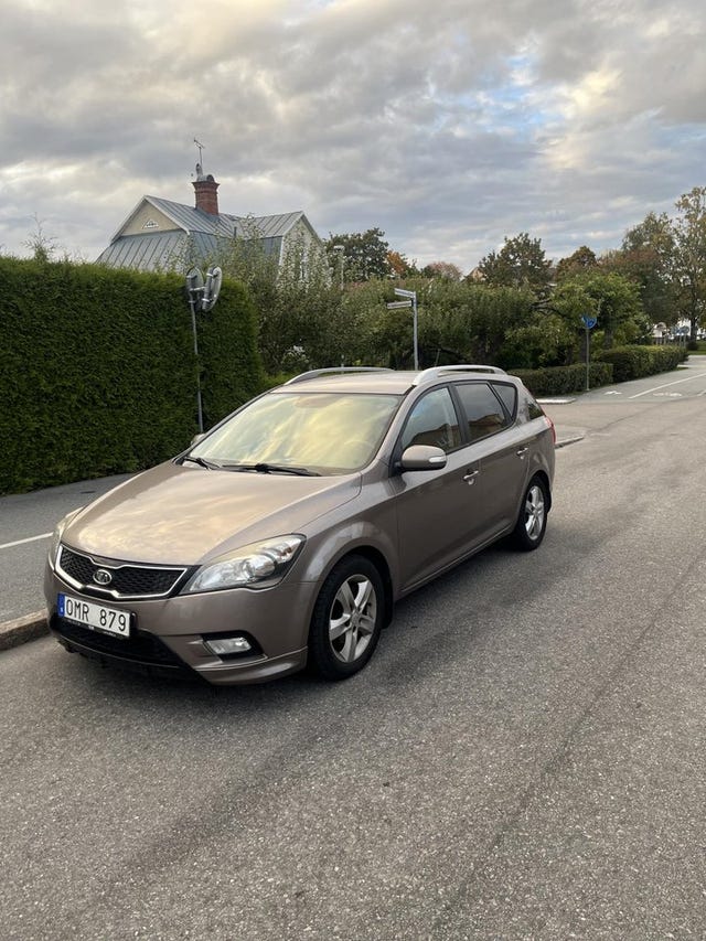 Kia Ceed 2012
