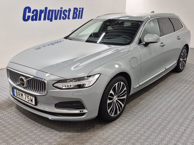 Volvo V90 2024