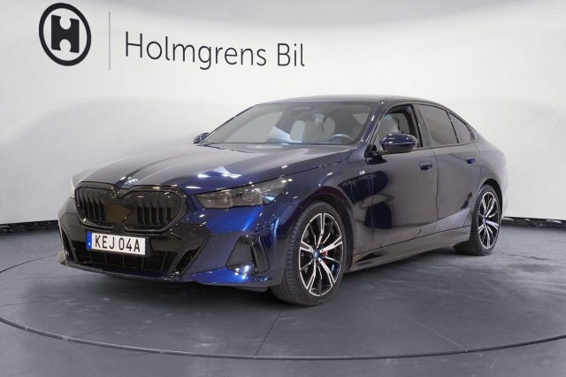 BMW 550e 2024