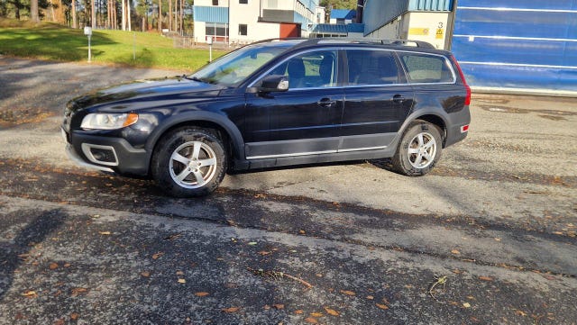 Volvo XC70 2010