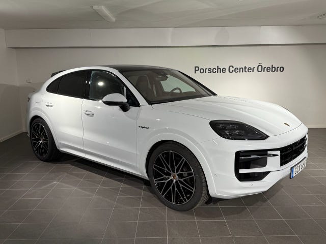 Porsche Cayenne Coupe 2025