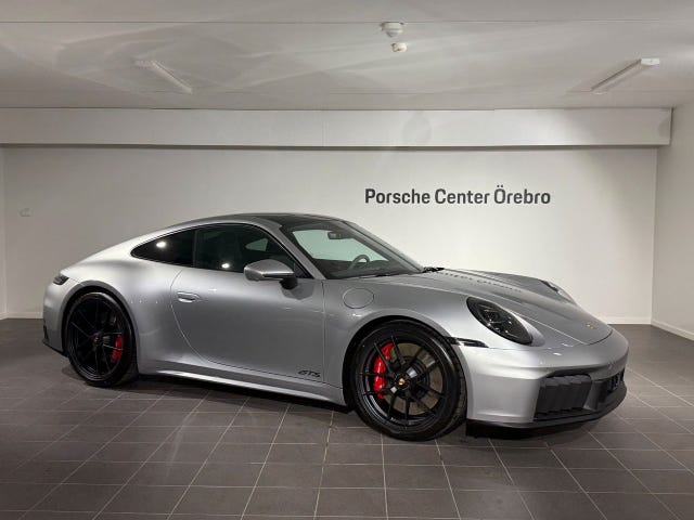 Porsche 911 Carrera GTS 2026