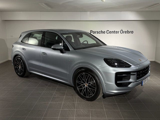 Porsche Cayenne 2025
