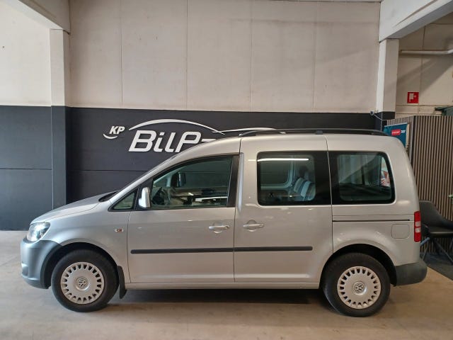Volkswagen Caddy 2011