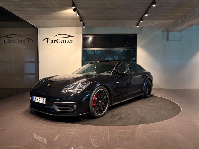 Porsche Panamera 4S 2022