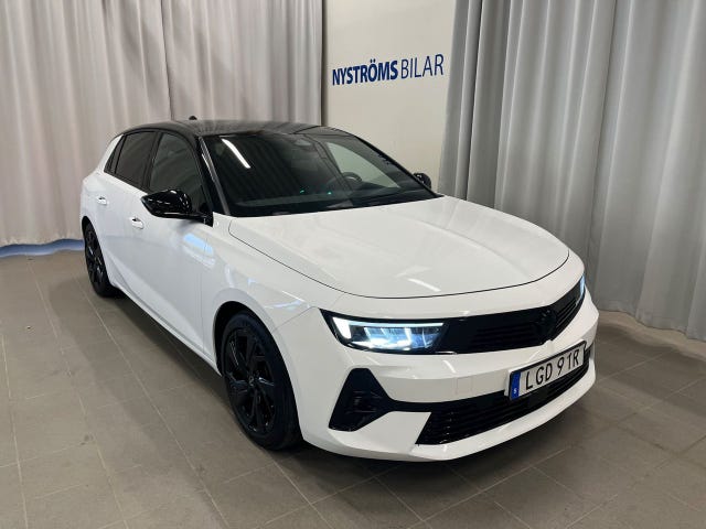 Opel Astra 2024