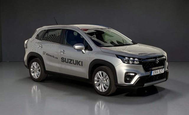 Suzuki S-Cross 2024