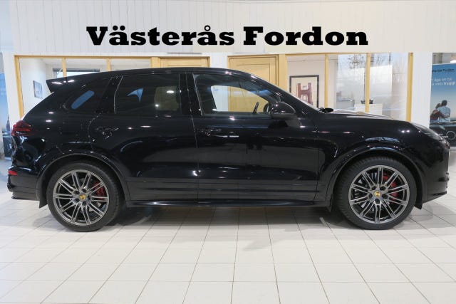 Porsche Cayenne GTS 2017