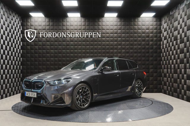 BMW M5 2025