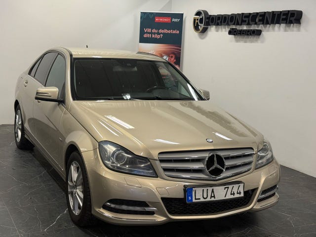 Mercedes-Benz C 220 2012