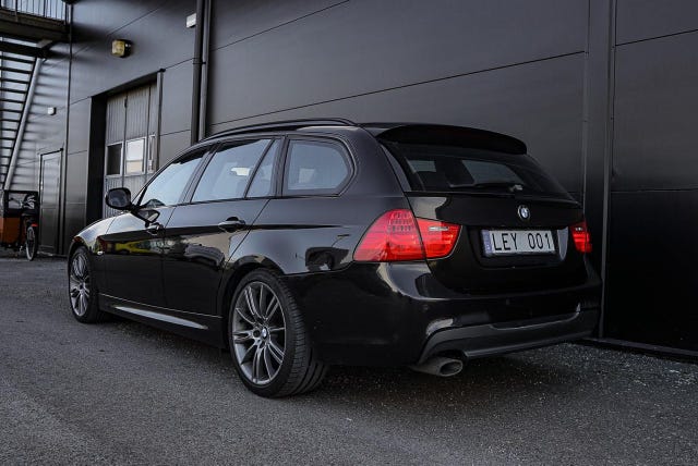 BMW 320 2011 – bild 4