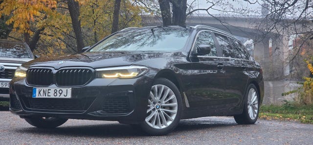 BMW 530e 2021