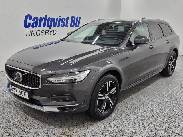 Volvo V90 Cross Country 2024