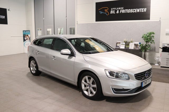 Volvo V60 2016