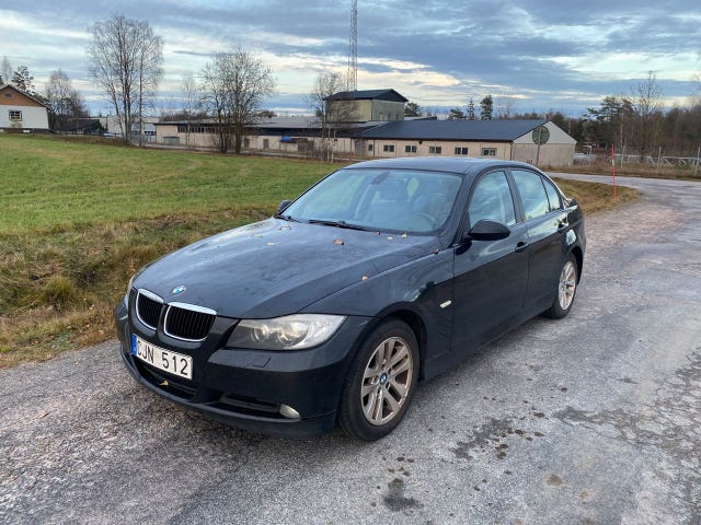 BMW 320 2008