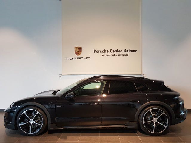 Porsche Taycan 4 2025