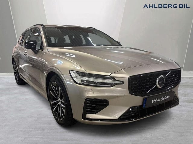 Volvo V60 2025
