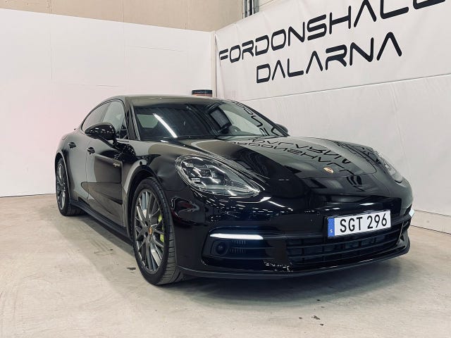 Porsche Panamera 4 2017