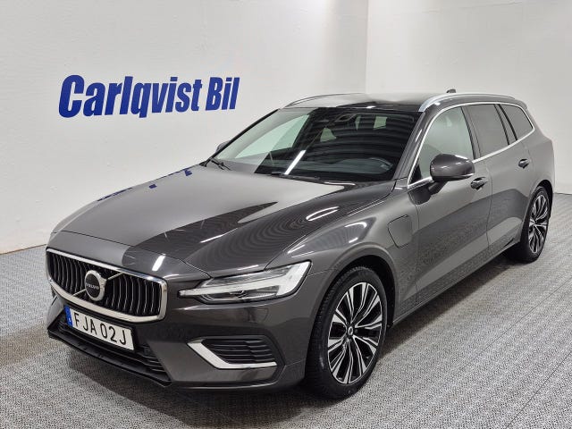 Volvo V60 2023