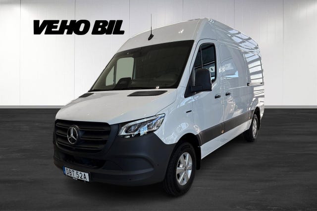 Mercedes-Benz eSprinter 420 2025