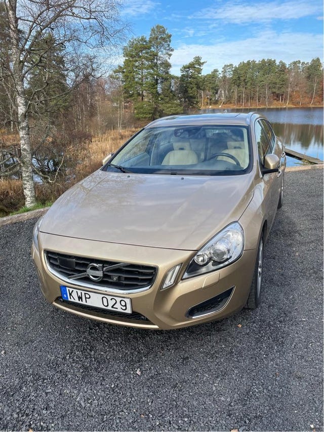 Volvo V60 2011