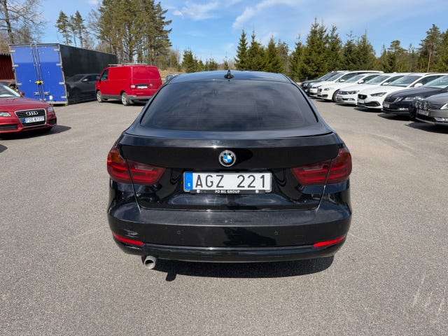 BMW 318 2014 – bild 4
