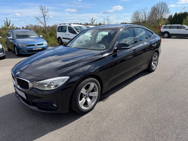 BMW 318 2014
