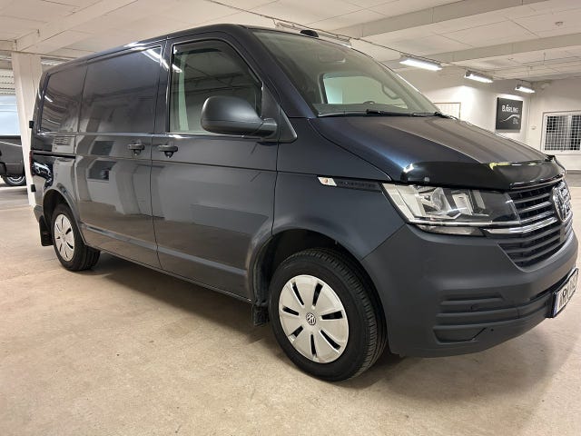 Volkswagen Transporter 2023 – bild 2
