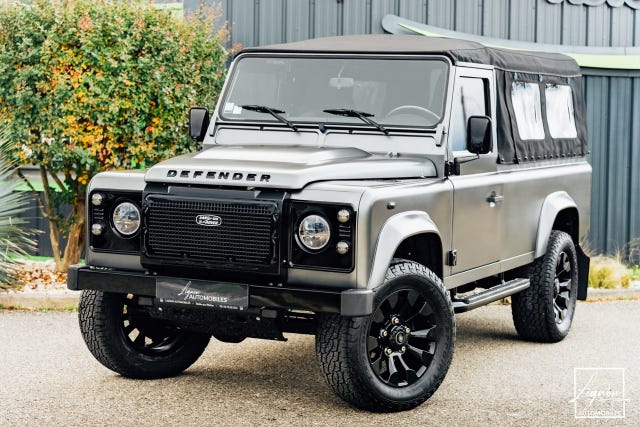 Land Rover Defender 110 2014