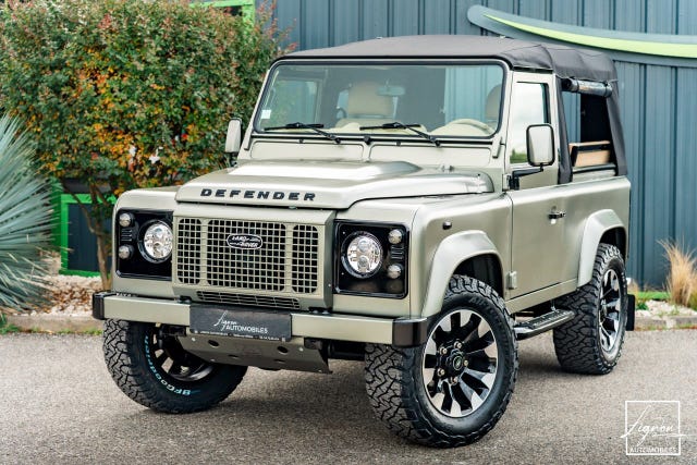 Land Rover Defender 90 2010
