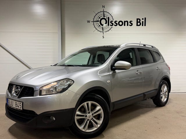 Nissan Qashqai+2 2011