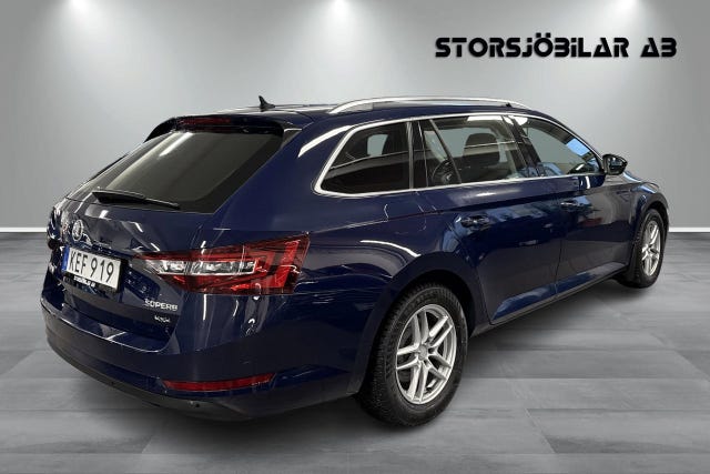 Skoda Superb 2018 – bild 3