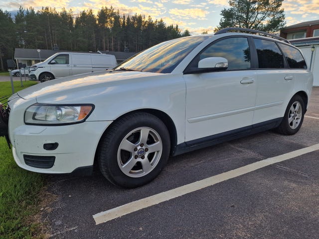Volvo V50 2009