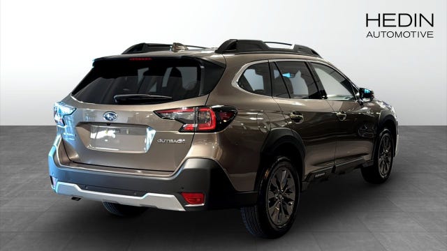 Subaru Outback 2025