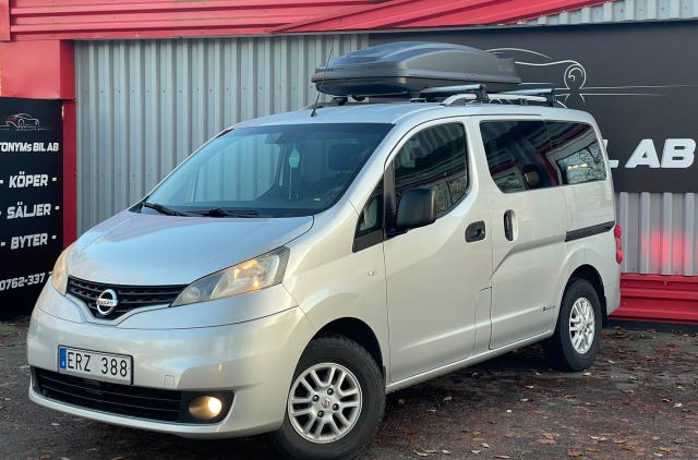 Nissan NV200 2012