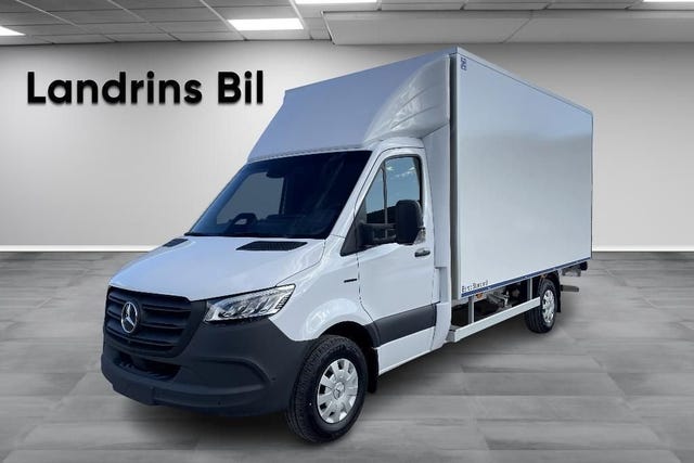 Mercedes-Benz eSprinter 420 2025