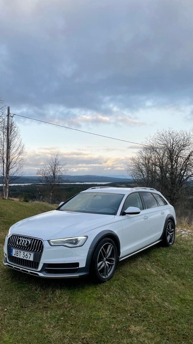 Audi A6 allroad 2016