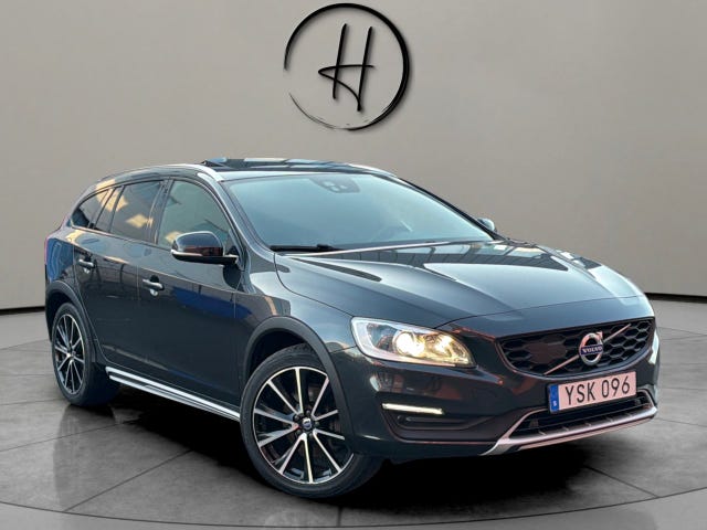 Volvo V60 Cross Country 2018