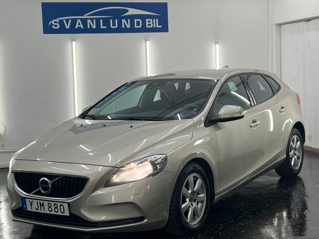 Volvo V40 2017
