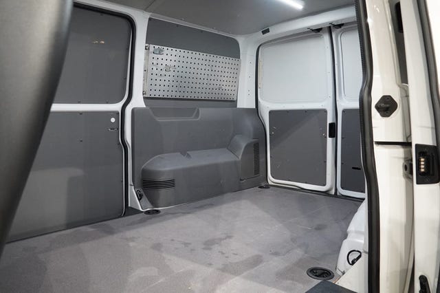 Volkswagen Transporter 2020 – bild 4