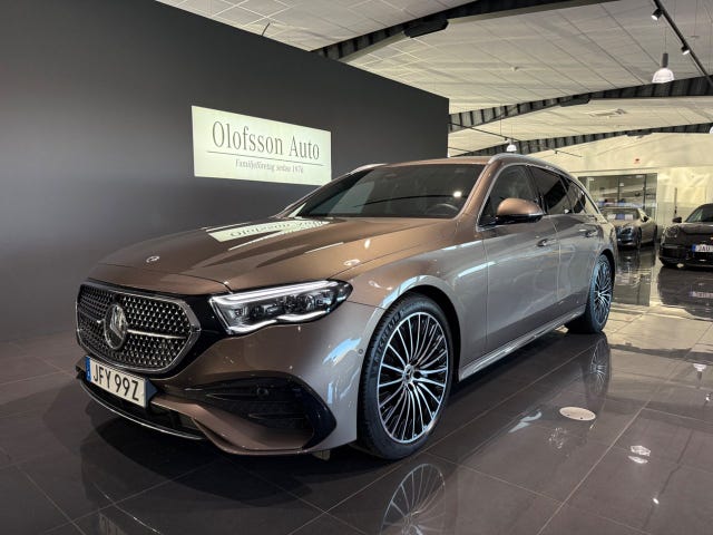 Mercedes-Benz E300 e 2025