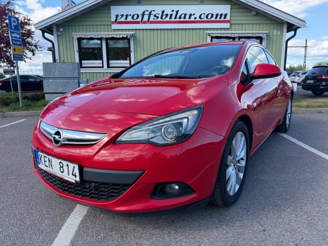 Opel Astra 2012