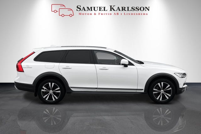 Volvo V90 Cross Country 2019 – bild 2