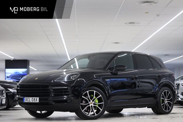 Porsche Cayenne 2021