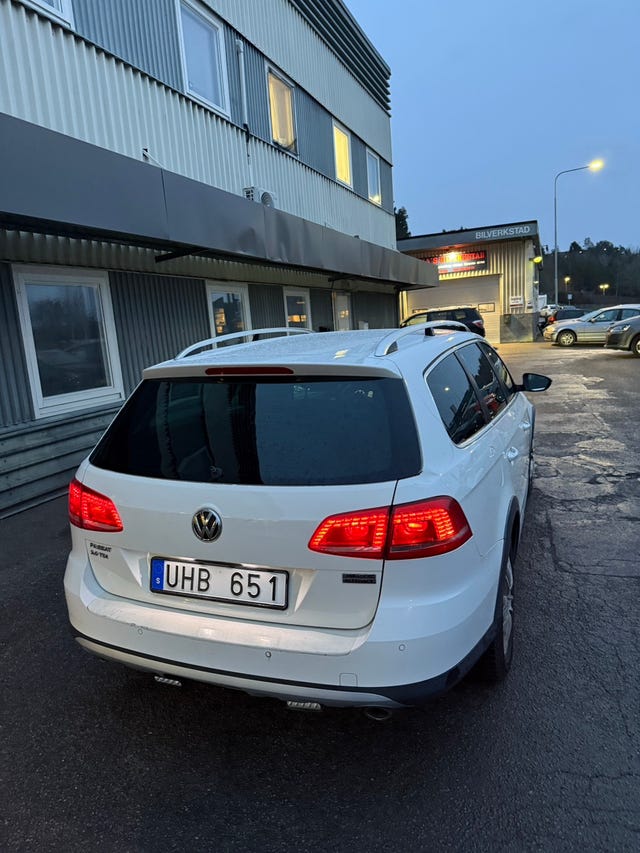Volkswagen Passat Alltrack 2012