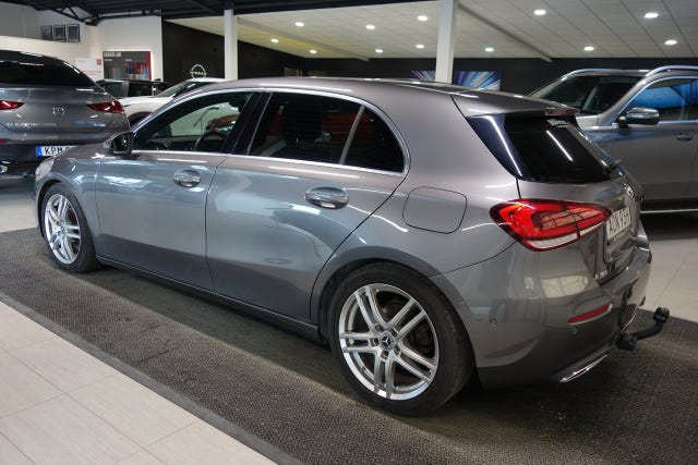 Mercedes-Benz A180 2019 – bild 2