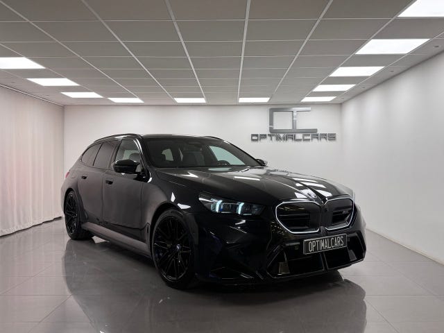 BMW M5 2025